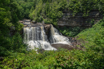 Fototapeta na wymiar Black Water Falls