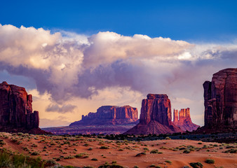Monument valley pancake flats and Thunderbird mesa