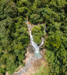 Cascada Monta&ntilde;a