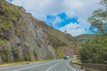 road to the mountains