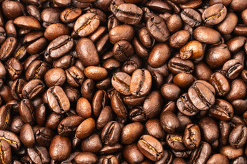 Fototapeta premium roasted coffee beans, can be used as a background..