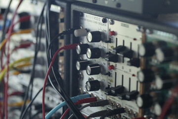 Modular system - Synthesizer - electronic music - patch cables