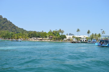 phi phi island blue sea  green sea blue sky