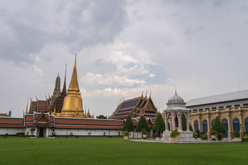 Naklejka premium royal palace bangkok thailand
