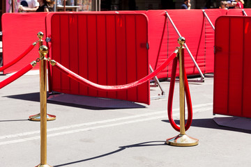 Way to success on the red carpet (Barrier rope)