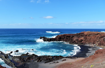 Fototapeta na wymiar El Golfo on the island of Lanzarote, view of the coast, Spain