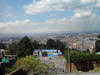Obraz premium Panoramica de la ciudad desde las montañas, Bogota, Colombia.