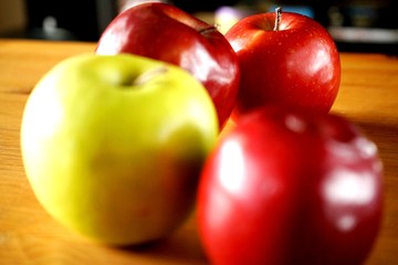 Close up red and green apples