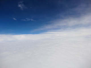 The earth of the pure white cloud to stare at in the stratosphere