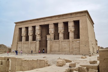 Obraz premium Templo Dendera Egipto Faraones Jeroglíficos