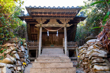 Fototapeta premium 種子島の岬八幡神社の本堂