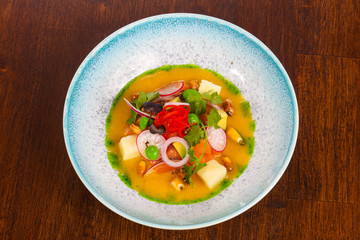 Gurman Soup with salmon and vegetables