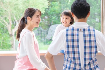 保育士 子供　ポートレート