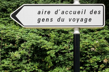 Panneau aire gens du voyage - obrazy, fototapety, plakaty