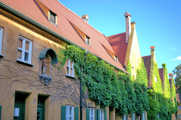Fuggerei in Augsburg in Deutschland 4.7.2020