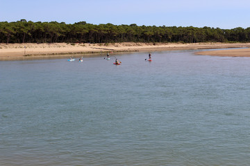 initiation canoë et paddle sur plage du veillons
