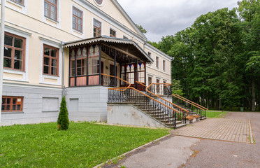 Fototapeta na wymiar old stone manor estonia europe