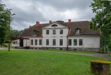 Fototapeta na wymiar stone mansion in estonia europe