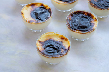 baked rice pudding on white wood - sutlac