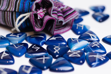 blue runes with sac