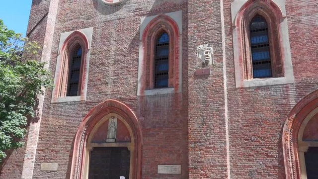 vecchia chiesa santa maria incoronata italia 