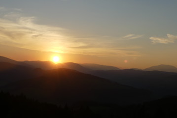 des wird Nacht in den Bergen