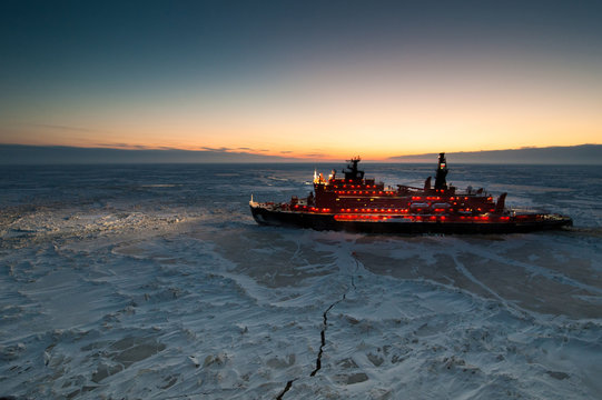 Nuclear icebreaker in the ice field