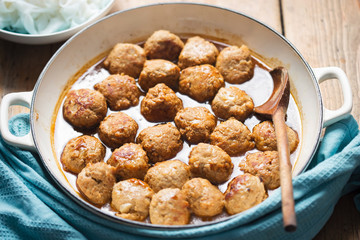 Hoisin glazed pork meatballs with rice noodle pasta 