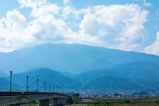 (山梨県ｰ風景)富士川から見る南アルプス方面４