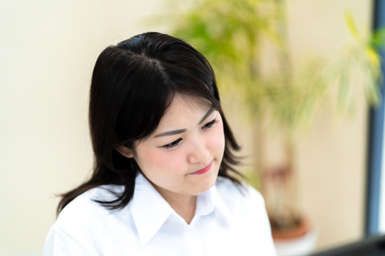 585 Best 首をかしげる Images Stock Photos Vectors Adobe Stock