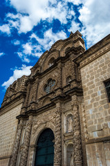 Fototapeta na wymiar Iglesia antigua, Perú