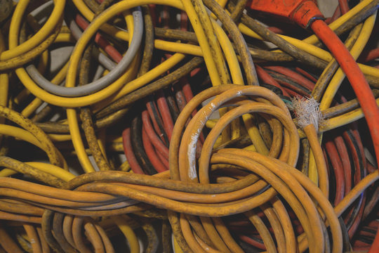 Cables © Sarah
