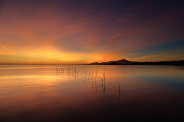 Naklejka premium 伯耆大山と日の出