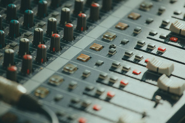 
DJ Audio Mixer