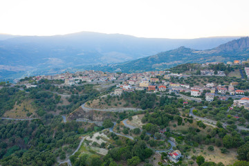 Fototapeta premium Piccolo paese Careri in Calabria, vista aerea.