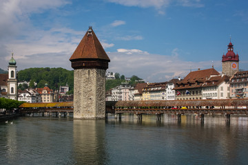 Fototapeta premium View to iconic The Chapel Bridge in Lucern, Switzerland