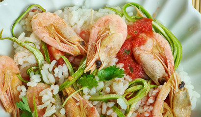 Risotto con gamberi e zucchini