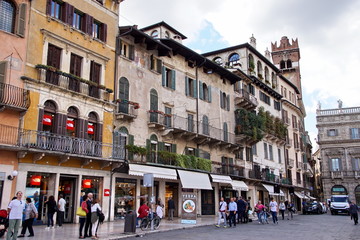 Fototapeta na wymiar Piazza delle Erbe (meaning Market Square)