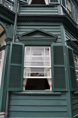 旧ハッサム邸の窓
