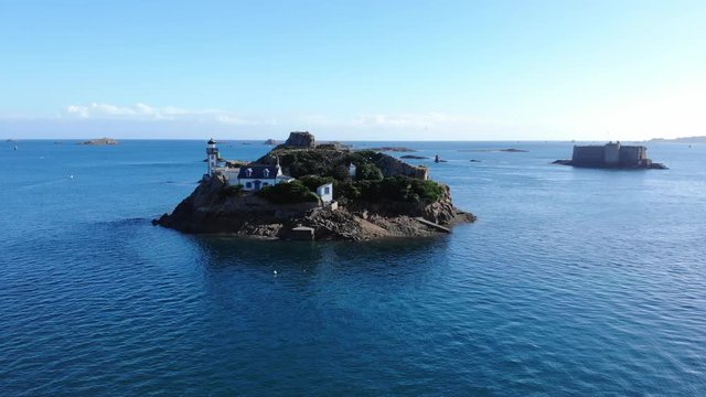 stunning aerial shot of Penn al Lann : Louet island and Taureau Castle, the one who inspired Hergé to write one of Tintin's adventures…