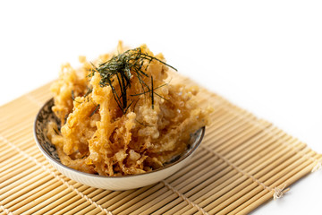 Deep fried crispy Japanese Enokitake mushroom.