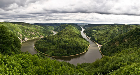 Fototapeta premium Saarschleife bei Mettlach