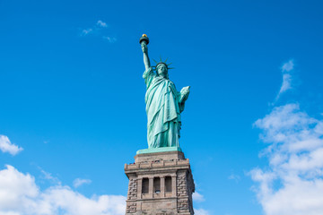 Obraz na płótnie Canvas statue of liberty new york city
