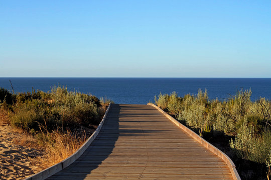 Cuesta Maneli trail in Do&ntilde;ana National Park, Huelva, Spain