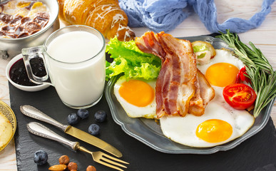 breakfast with bread and juice