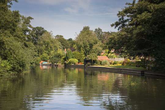 Views of the River Bure between Wroxham and Coltishall, The Broads, Norfolk, UK