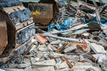 解体現場の写真