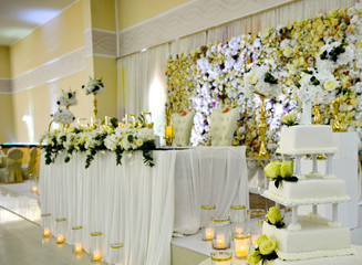 Table set for bride and groom