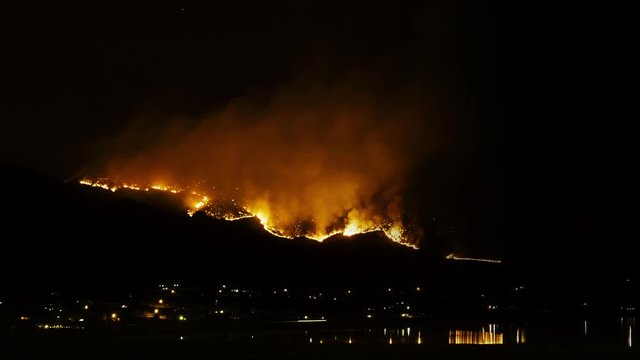 Loyalton Wild Fire Burning On Hill at Night Near Reno Nevada - Time Lapse