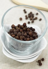 Jamaica Pepper, peper nigrum